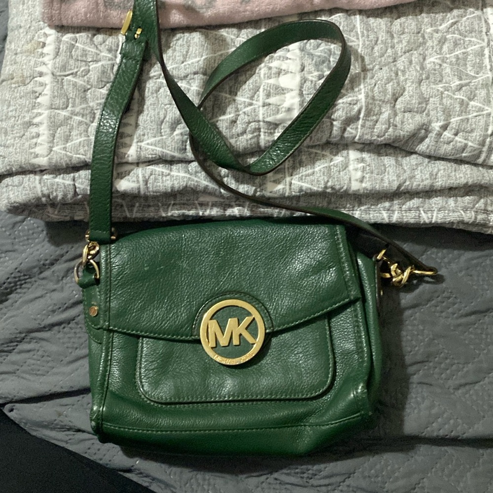 MICHAEL KORS Cross Body satchel Kelly green